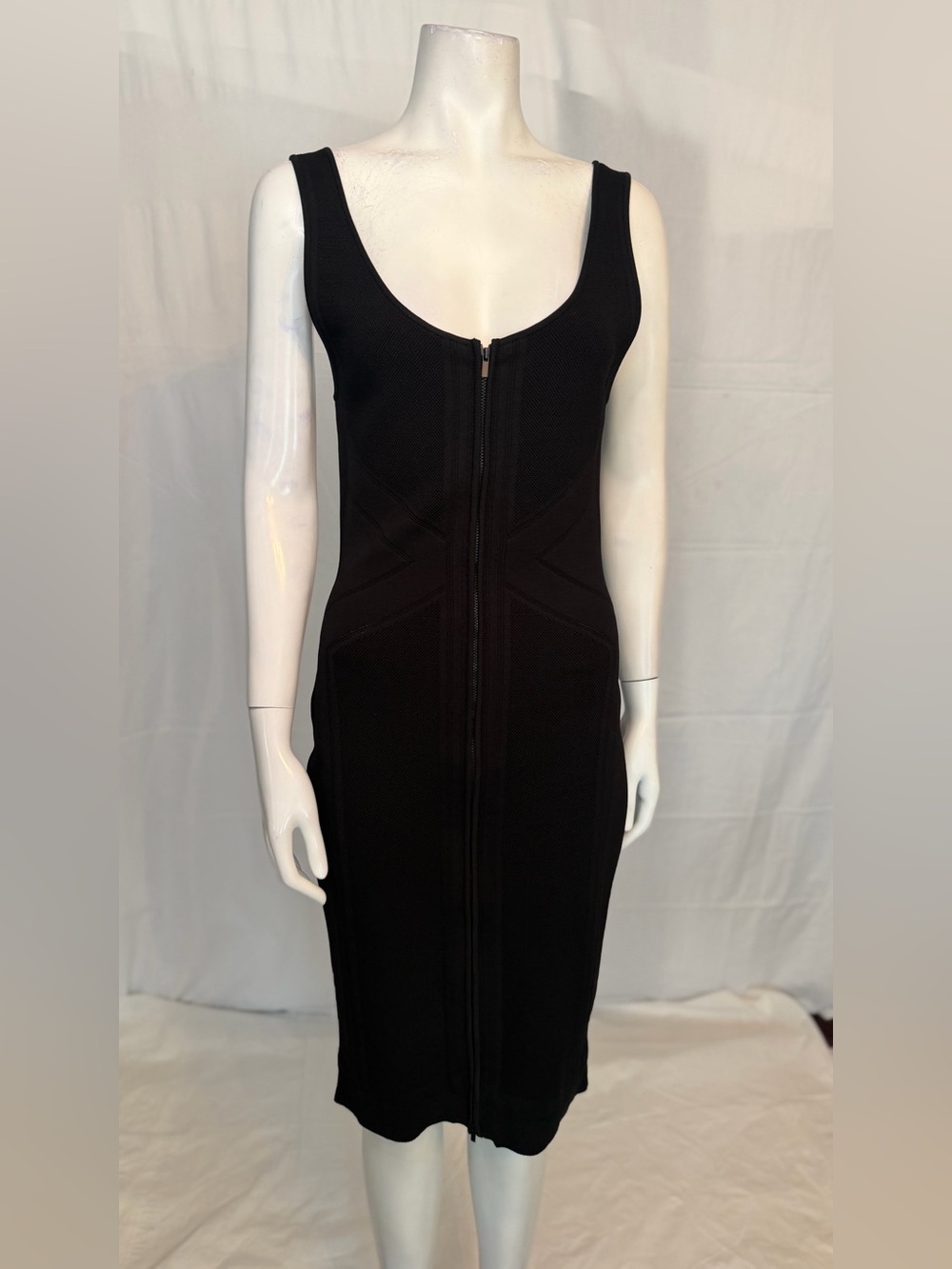 Ohne Titel Black Sleeveless Midi Zip-Front Dress